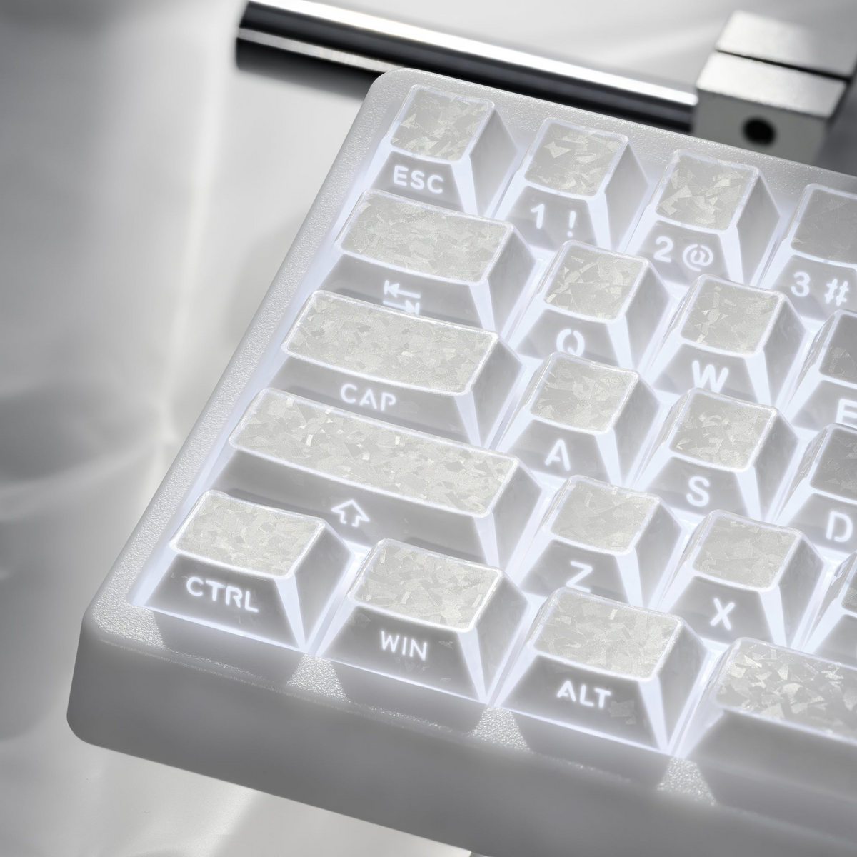 XVX PRISM 136-Key Clear Shine-Through Keycap Set – Cherry Profile