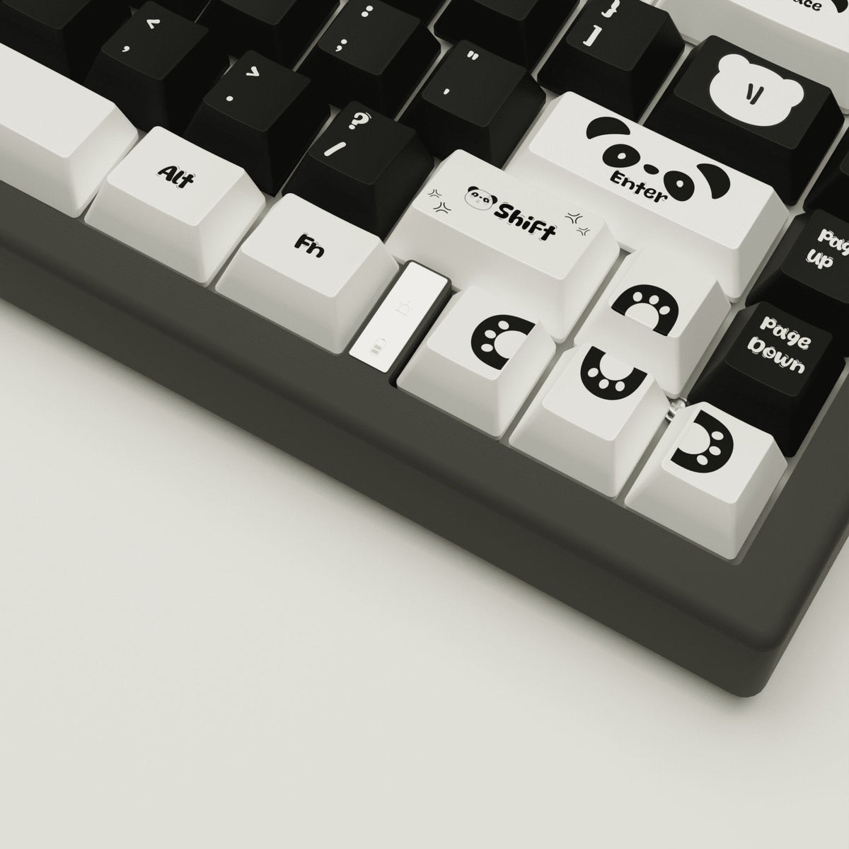 Panda Wireless Mechanical Keyboard – Hot-Swap & Panda Design
