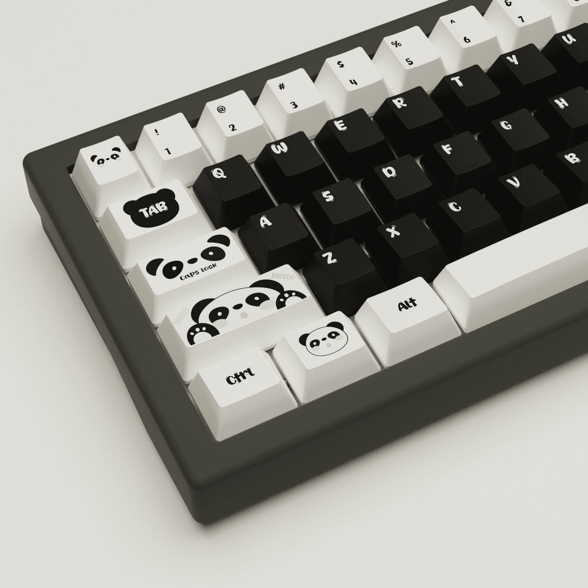 Panda Wireless Mechanical Keyboard – Hot-Swap & Panda Design